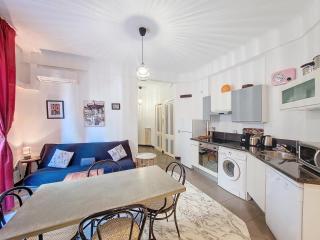 Nestor&Jeeves - NOE - Central - Close sea - Spacious - 5