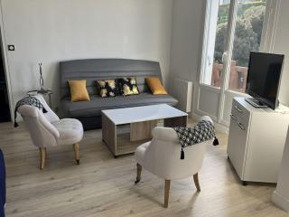 Les Pieds dans l'Eau - 1