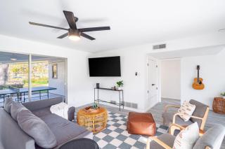 Camp Guadalupe Riverfront Seguin Home on the Guadalupe with paddle sports and grill - Seguin - 3