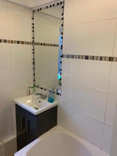 Luxury Two Bed Deluxe Maisonette - 3