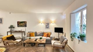 B005-Charmant appartement au coeur du Suquet - 9