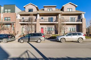 Stylish Omaha Home w/ Balcony - 2 Mi to Downtown! - 8