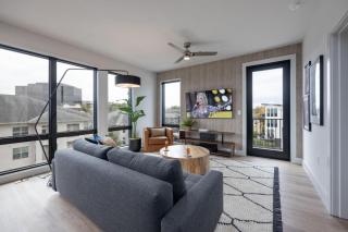 Harmony Hideout - Odyssey - Heart of Midtown - Nashville - 1