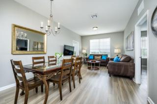 Epic Universe Beautiful Lakeview Condo, Vista Cay Orlando - 3013 - 6
