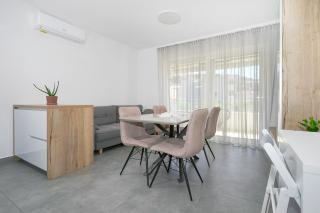 Apartment Exultet - Podstrana - 9
