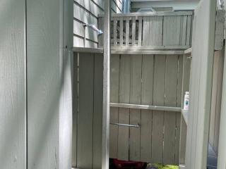 Adorable Cape beach house.3 min walk to beach! Renovated - Mashpee - 8