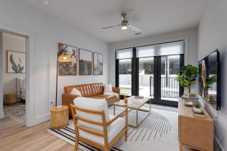 Savanna - Heart of Midtown - Odyssey at the Park - 3