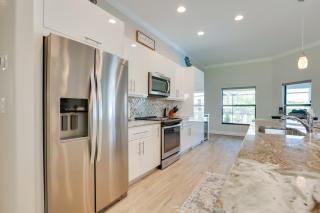 Home with Boat Dock and Gulf Access in Cape Coral - Cape Coral - 1