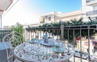 Appartamento Stefania, Centro Città, Vicino al mare - 0