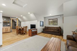 Black Hills Trailside Park Resort - Hill City - 1