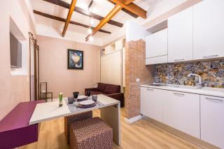 Toledo Warm Renovated Studio - Napels - 7