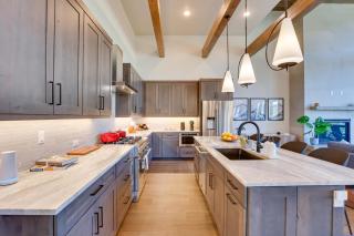 Mountain Home with Hot Tub, Near WP Resort! - 7