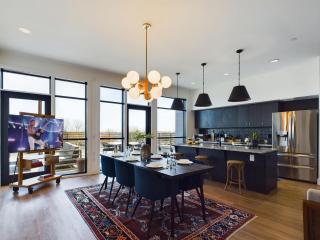 Foxscape - 6 Homes in 12 South - Private Balconies - Nashville - 8