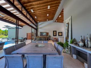 Vista al Nevado: Exceptional Home in Avandaro - Valle de Bravo - 7