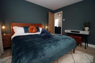 Stylish Home in Bath with Driveway Parking, 10min from City - Bath - 5