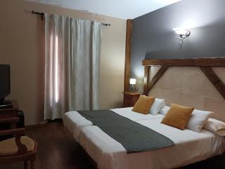 Hotel Rural los Tadeos - 8
