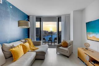 Infinite View Balcony with Pool, Gym and Near Beach - Hallandale Beach - 4