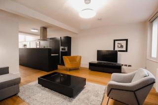 Chic Urban Oasis - London - 5