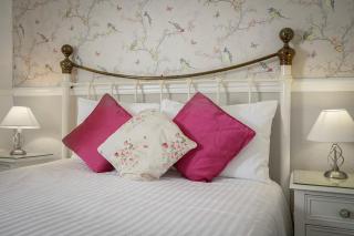 The Wescoe Guesthouse - 2