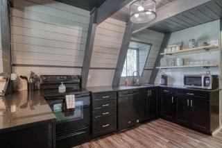 J10 Cabin - Island Park - 4