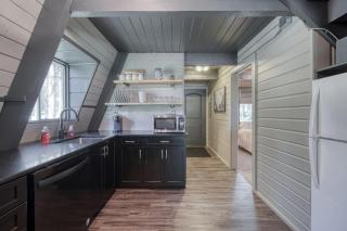 J10 Cabin - Island Park - 9