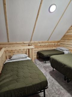 Red Salmon Retreat, Cabin 8 at Lower Kenai Lodge - 0