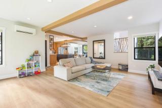 117 - Spacious and Bright Water View - 1