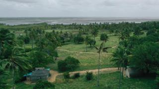 Piecefull bayview Cottage with Kitchen near Tofo - 0
