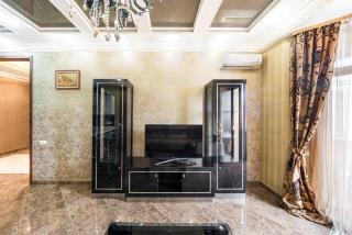 Luxury 1-BDR apartment on Arami street next to Malibu park, New Building - 8