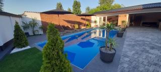 Koren Villa Akasztó - Akasztó - 0