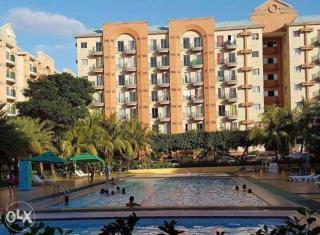 2BR unit @ CHATEAU ELYSEE vendome tower 6th flr - Manila - 5