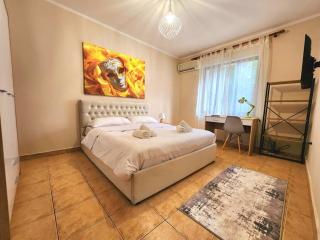 Colosseo GemTirana w/24H CheckIN - Tirana - 1