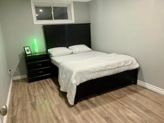 1 room in a cozy and beautiful basement - Guelph - 3