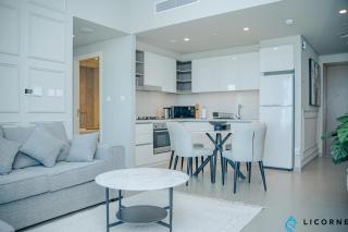 Unveil Downtown Luxury, 1BR Majestic Skyline Views - Downtown Views ll - Dubaï - 7