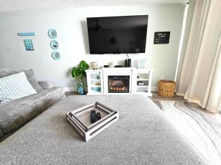 Beautiful Oceanfront Condo 306 - 5