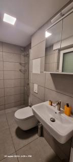 Studio Apartment Nähe S-Bahn inklusive Parkplatz - Oberesslingen - 6