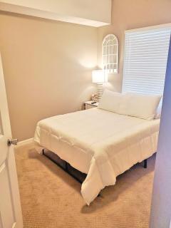 Legacy Tower Two 904 - 2