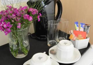 APHIROOM GUESTHOUSE - 2