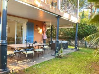 Appartement de standing avec jardin - La Croix-Valmer - 9