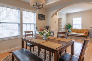 Luxury & Homey Private Room in DC - Washington - 2