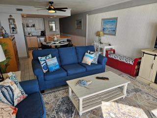 Beautiful Oceanfront Condo 507 - Myrtle Beach - 5
