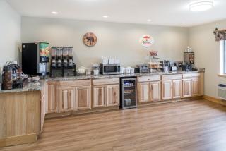 Super 8 by Wyndham Kalispell Glacier National Park - Kalispell - 8