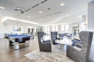 Incredible 1 BR Apt + Den @Crystal City With Gym - 5