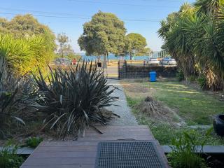Geelong Beach Q House - 8