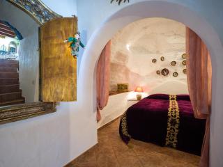 Castillo Lanzarote Villa Bentley - Luxury Villa -sleep in a volcanic cave - Tías - 1
