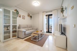 Wonderful Golf & Beach Apartment with front Seaview and Pool - Benalmádena - 5