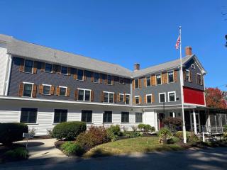 Woodbound Inn - Rindge - 9