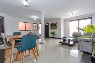 ¡Apartamento HOME LAURELES excelente ubicación! - Medellín - 0