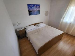 Apartments with parking space Rogoznica - 22143 - 6
