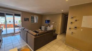 Apartments with a swimming pool Vinisce, Trogir - 22873 - 3